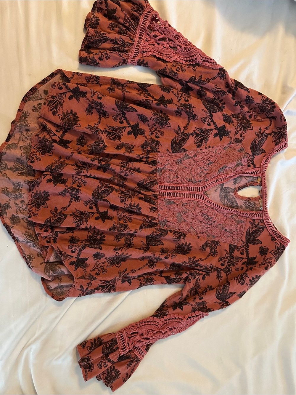 Rust Floral Lace-Inset Peasant Blouse